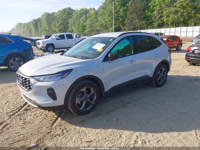 Ford Escape St-line