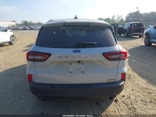 Ford Escape St-line
