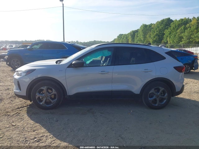 Ford Escape St-line