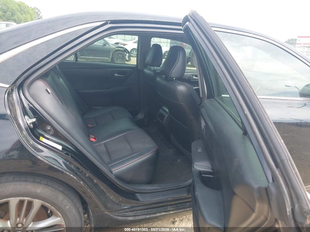 Toyota Camry Se