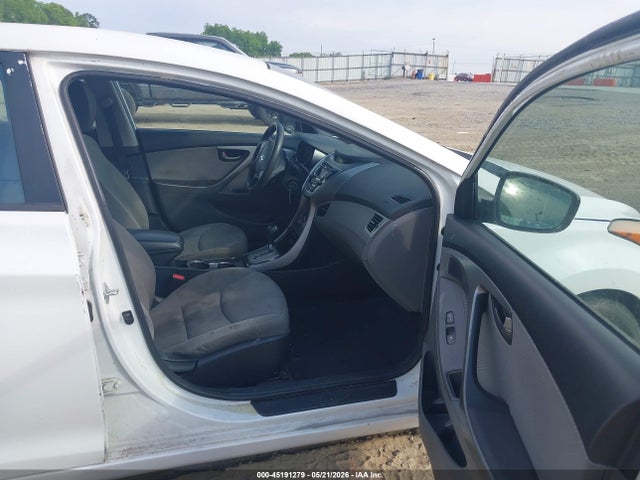Hyundai ELANTRA Gls
