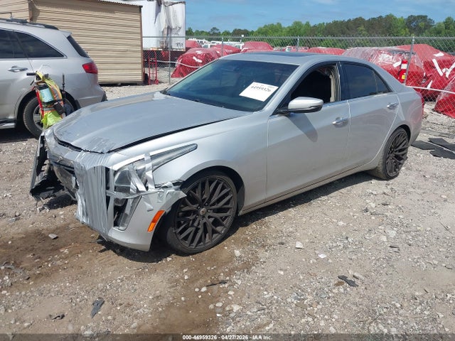 Cadillac CTS Standard