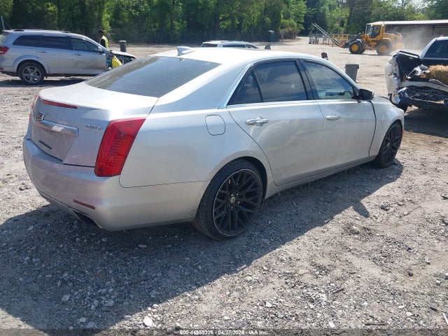 Cadillac CTS Standard