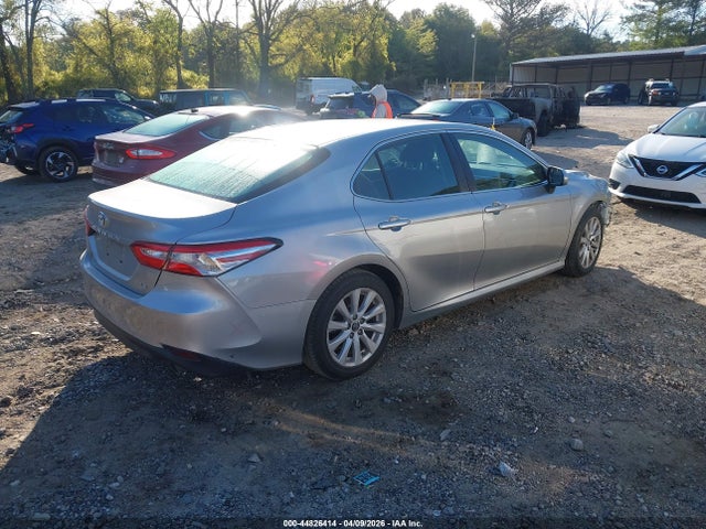 Toyota Camry Le