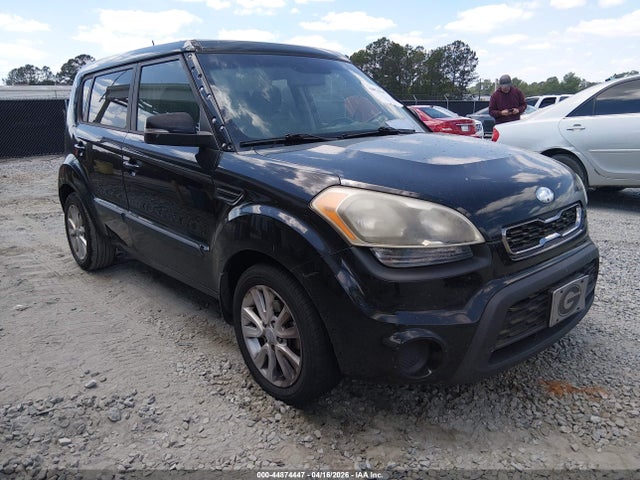 Salvage Kia Soul Image