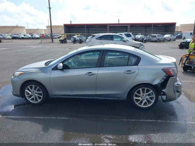 Mazda Mazda3 S Grand Touring