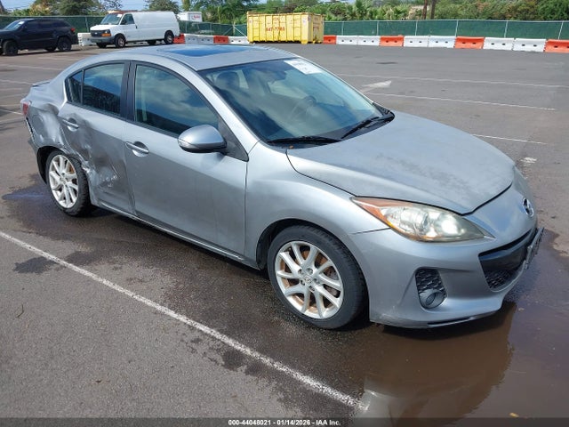 Salvage Mazda Mazda3 Image