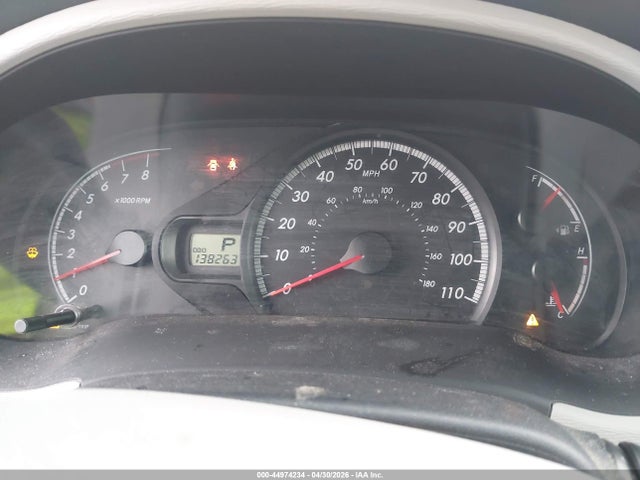 Toyota Sienna Le V6