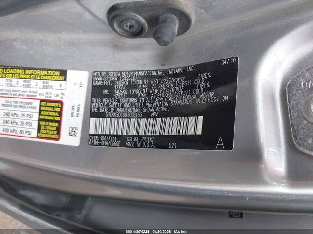 Toyota Sienna Le V6
