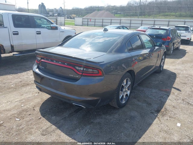 Dodge Charger Sxt