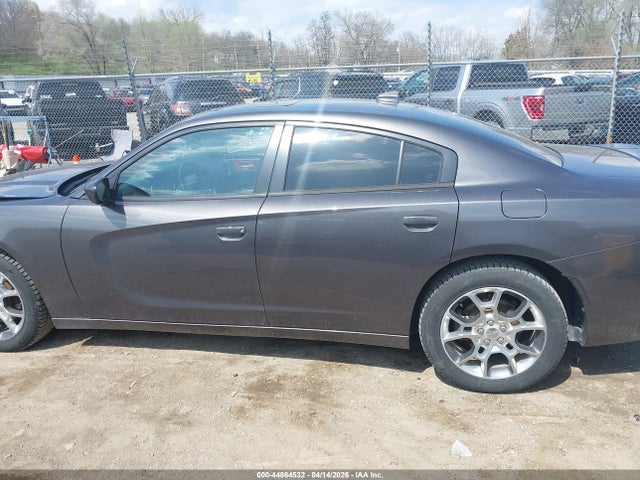 Dodge Charger Sxt