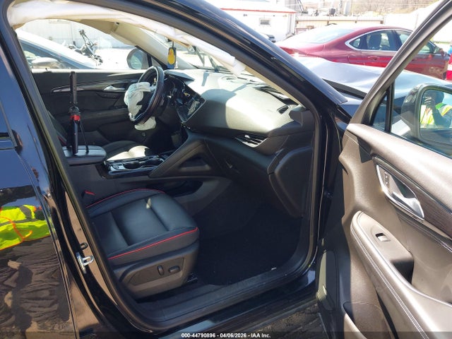 Buick Envision Essence Awd