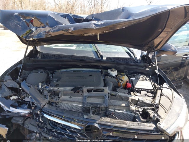 Buick Envision Essence Awd