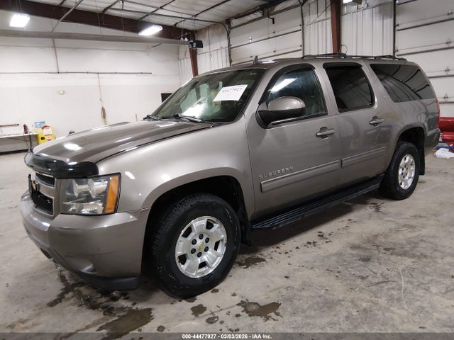 Chevrolet Suburban 1500 Lt