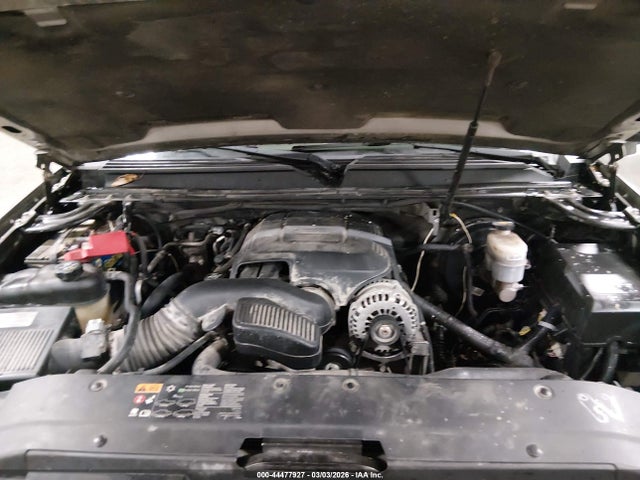 Chevrolet Suburban 1500 Lt