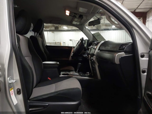 Toyota 4Runner Sr5