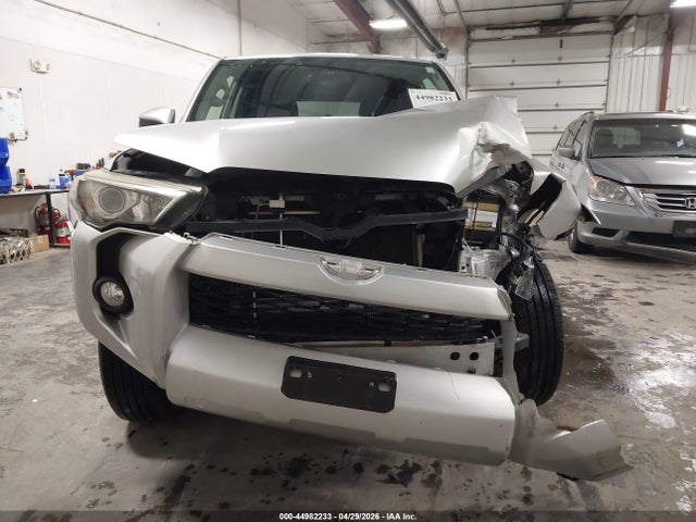 Toyota 4Runner Sr5