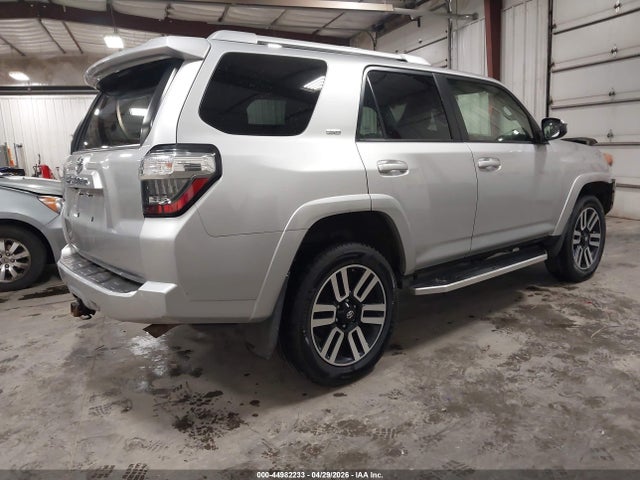 Toyota 4Runner Sr5