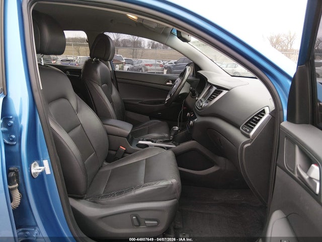 Hyundai TUCSON Sel Plus