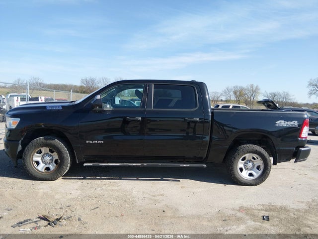 Ram 1500 Tradesman  4x4 5'7 Box