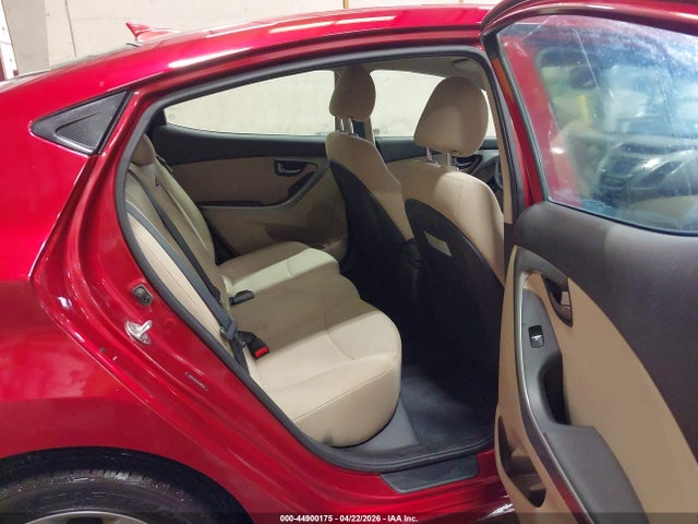 Hyundai ELANTRA Se