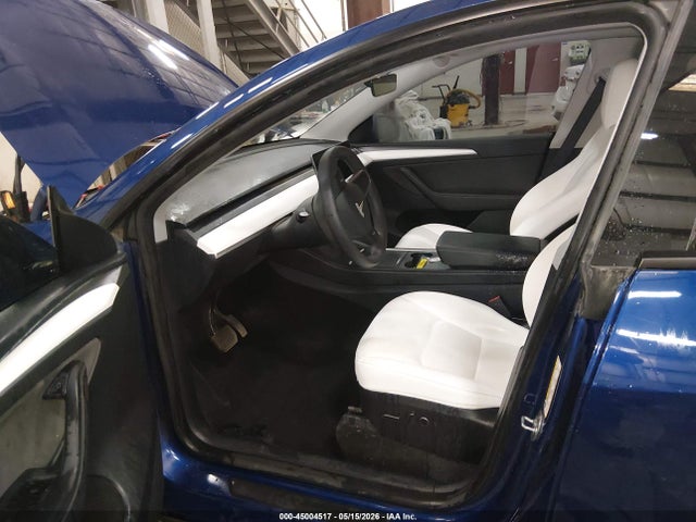 Tesla Model Y Long Range Dual Motor All-wheel Drive