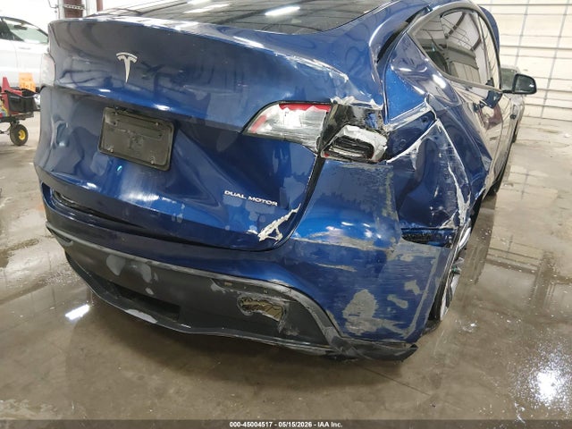 Tesla Model Y Long Range Dual Motor All-wheel Drive
