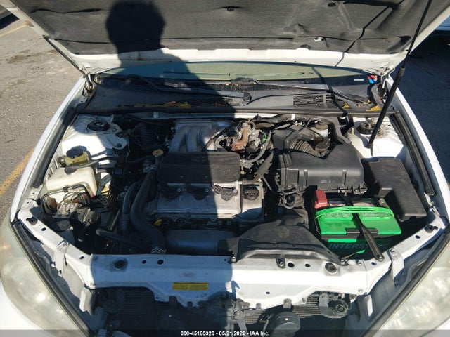 Toyota Camry Le V6