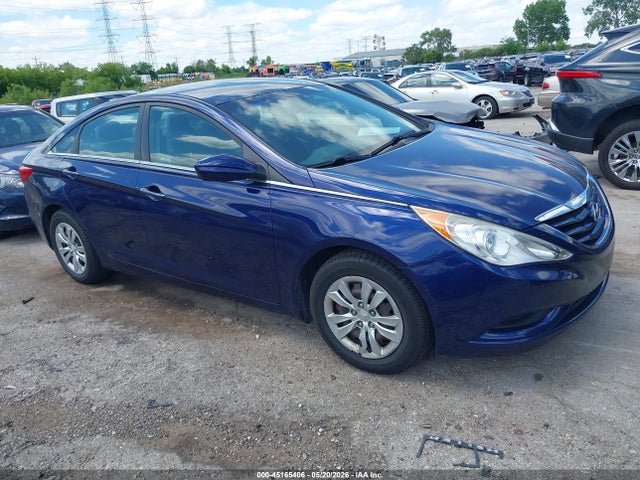 Salvage Hyundai SONATA Image
