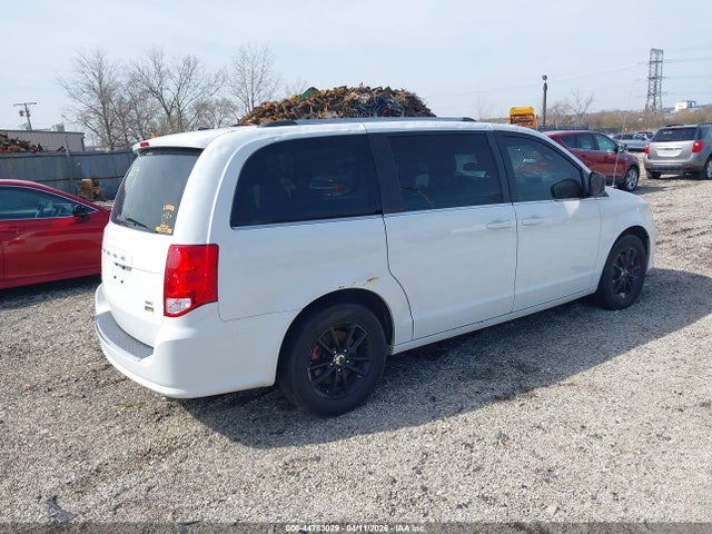 Dodge Grand Caravan Sxt