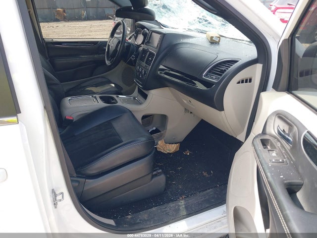 Dodge Grand Caravan Sxt