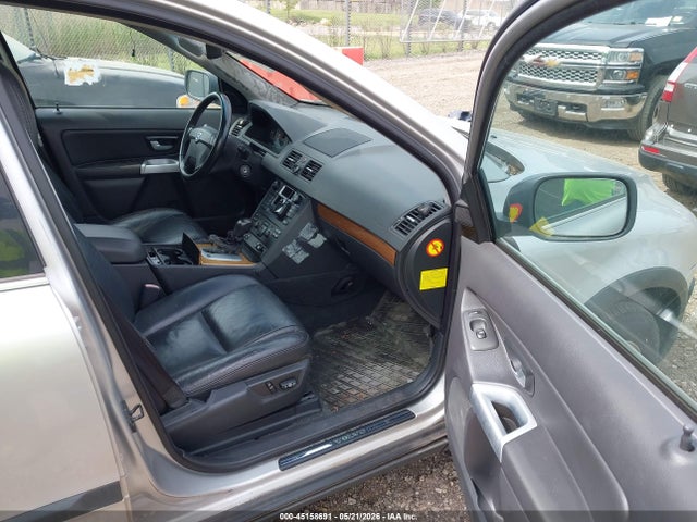 Volvo XC90 2.5t Awd