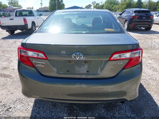 Toyota Camry Le