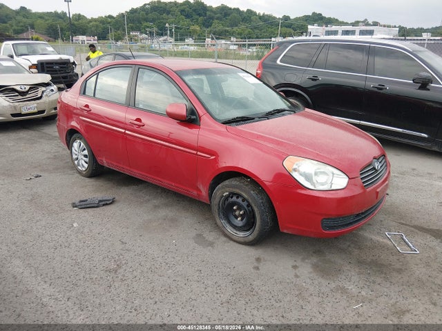 Salvage Hyundai ACCENT Image
