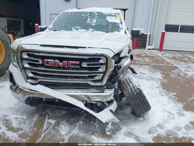 GMC Sierra 1500 4wd  Short Box Slt