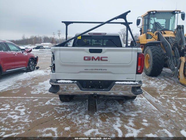 GMC Sierra 1500 4wd  Short Box Slt