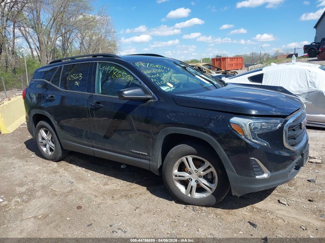 Salvage GMC Terrain Image