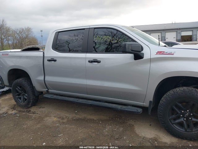 Chevrolet Silverado 1500 4wd  Short Bed Lt Trail Boss