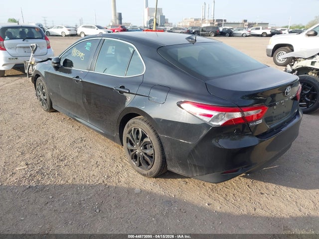 Toyota Camry Le
