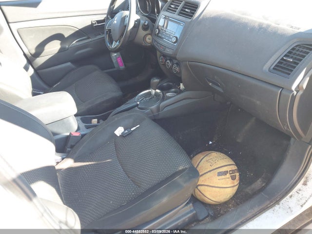 Mitsubishi Outlander 2.4 Es