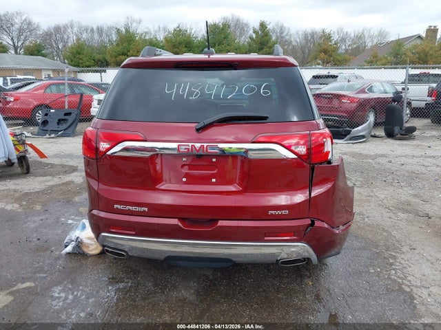GMC Acadia Denali