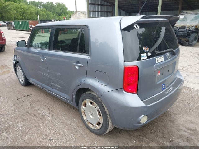 Scion xB