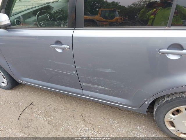 Scion xB