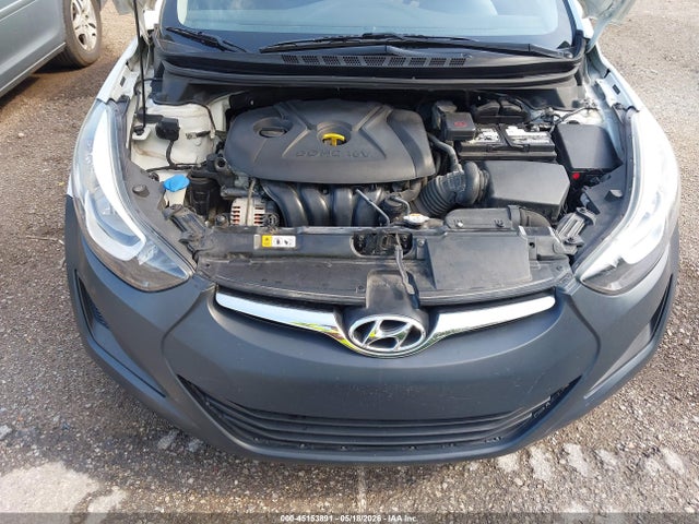 Hyundai ELANTRA Se
