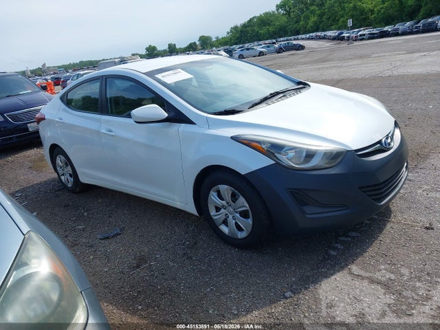 Salvage Hyundai ELANTRA Image