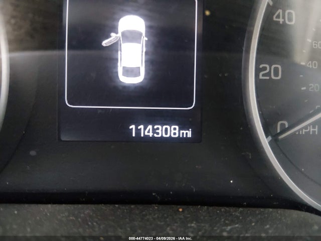 Hyundai ELANTRA Value Edition
