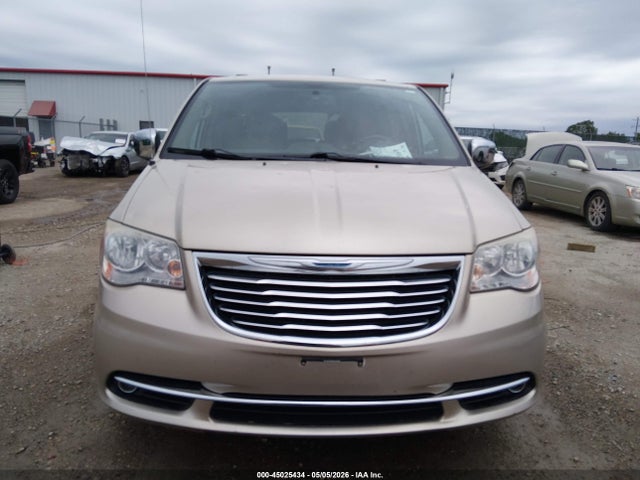 Chrysler Town & Country Touring-l
