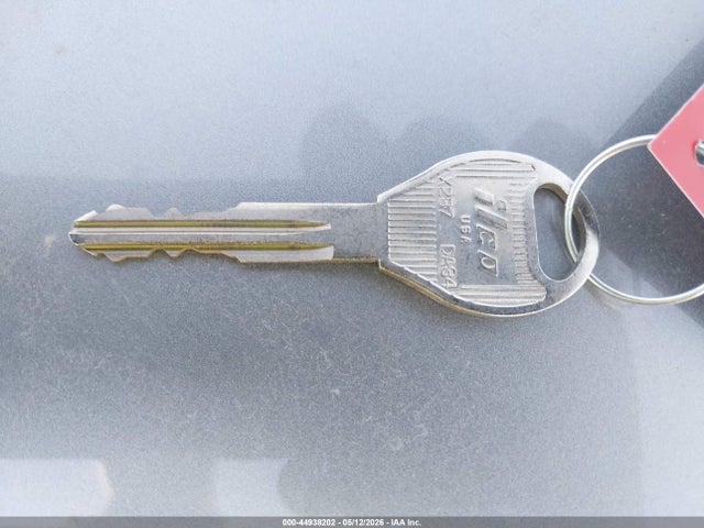 Nissan Versa 1.6 S+
