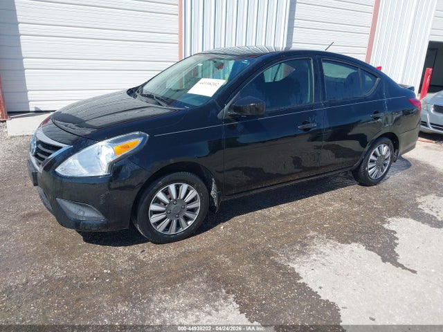 Nissan Versa 1.6 S+