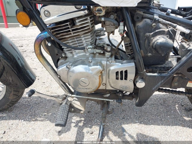 Suzuki Gz250